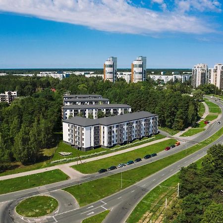 Cozy 2-Bedrooms Apartment In A New Complex Near The Airport And The Center 里加 外观 照片
